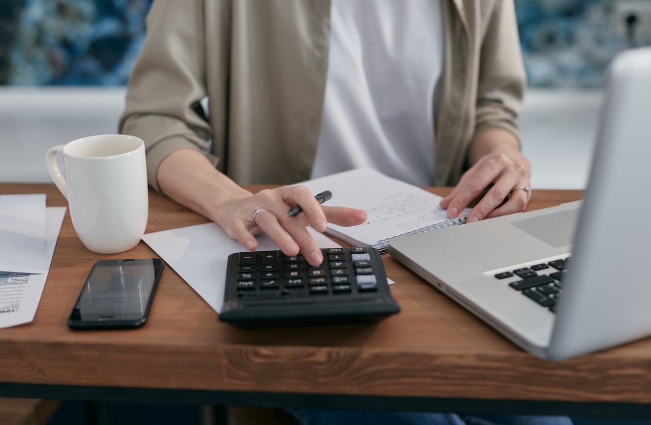 Mortgage broker reviewing a client's loan structure